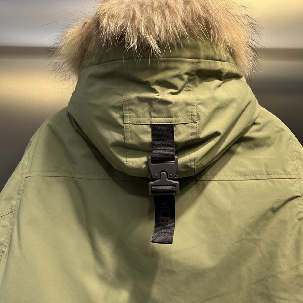 MLB Olive Green Down Jacket - Picture 7 of 9